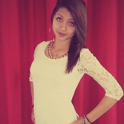 WatiSoldatee's profile picture. - Comment savoir sur qui tirer quand c'st tous des fdp? #TeamLacrim  Facebook =https://t.co/pCH3xoEdvX