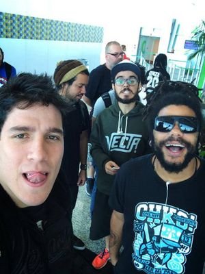 Deus é que me livre ficar sem vocês   ♡