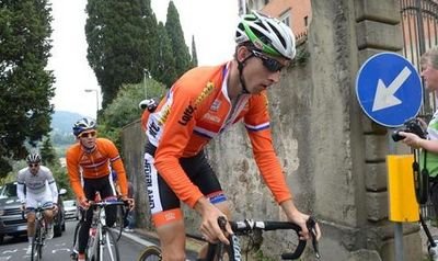 Officieel Twitter account van Pro Cycling Team 
Lotto BrandLoyalty
Voorgaand Team Belkin