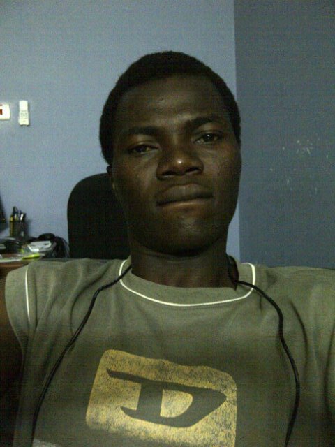 AfizuF's profile picture. My name's afizu just simple Professional auto trucks electrician ,welcome to my twiter account. BAHRAIN