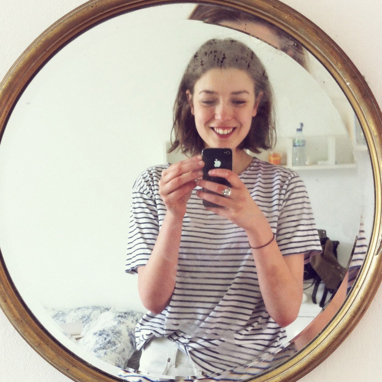 HelloIsabella's profile picture. 