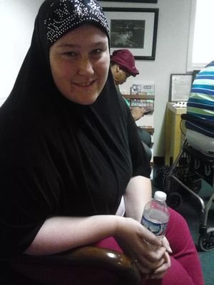 I'm a muslimah and that is my husband in the background