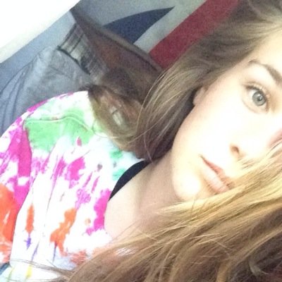 1dmykyrptonite's profile picture. In too many fandoms to name