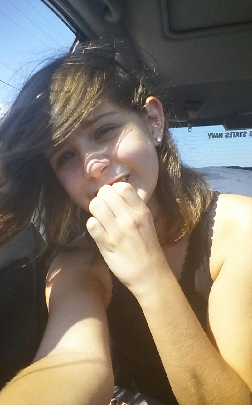 Madie ;* || #13|| #TAKEN || #7thGrader || #CatLover || #NerdyAndProudOfIt ||