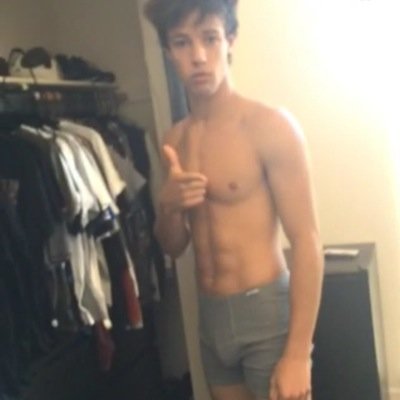 cam, nash, hayes, carter and matt are the only real life perfect boys. (: