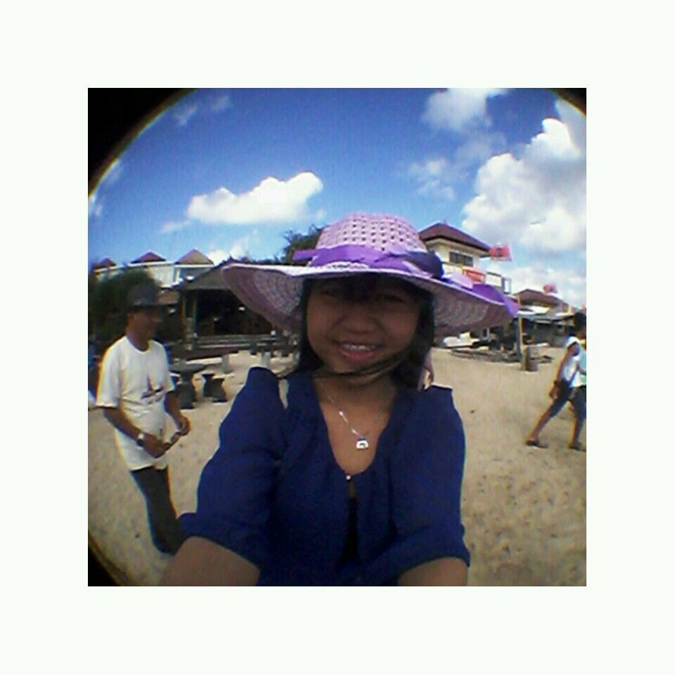 Riska_raraini's profile picture. Keep strong in the name of Jesus Christ♥ ┃akuntansi '14 UAJY