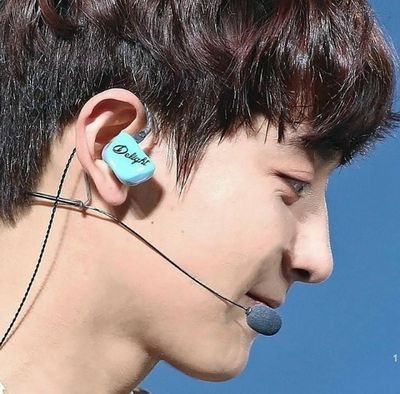 @ex0ret @oxjinri ♥