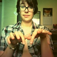 SUNSETRUBDOWN (@sunshiinebutt) Twitter profile photo
