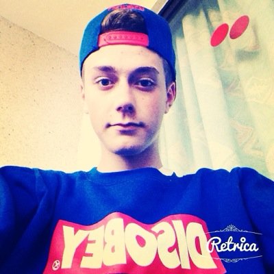 youtube https://t.co/0CWS9gStCk Estudiando 1ºSMR Suscribiros a mi canal!! Main:adc dia V