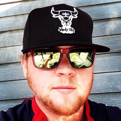 Illini fan, Bulls fan, Cardinals fan, Colts fan. I work in marketing and love coffee and tea. Interested in sports, music, movies, and technology.