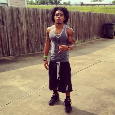 Laid back . Cool People. Just fwm and you could find out ! FOLLOW ME!