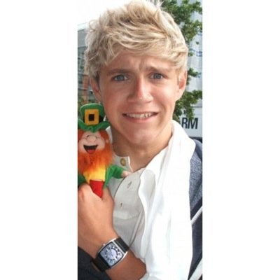 Mi segundo nombre es followback. [Destiny Hope and Juan Direction]