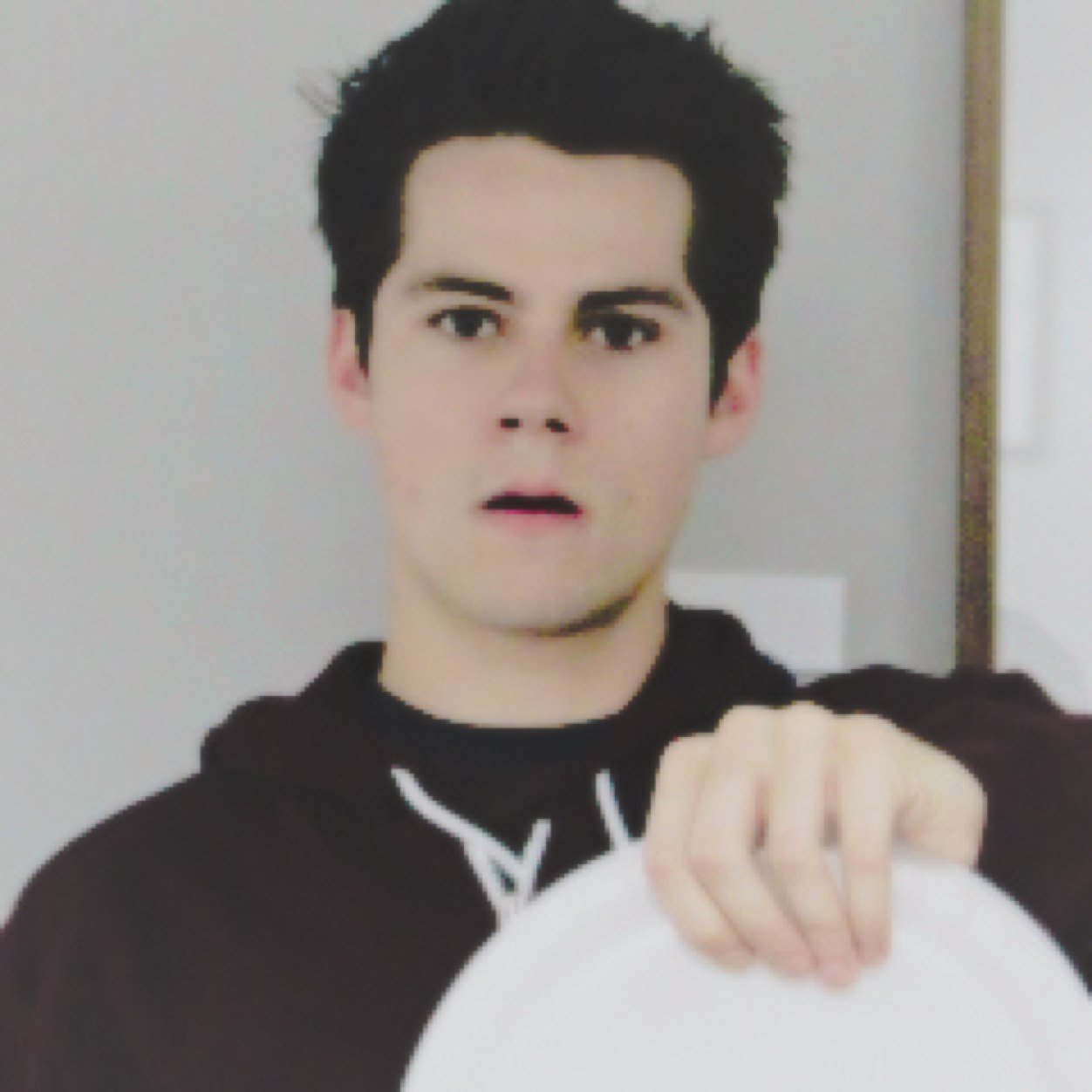 Yo. The curly fries? Yeah, they're mine. @FauxingLydia, I love you. {RP/TW/Descriptive Usually}