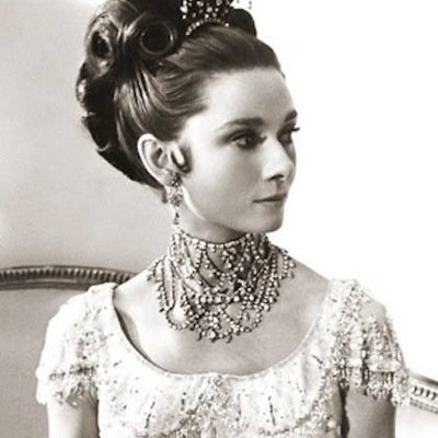 obsessbxtch's profile picture. Aspie Anon. I need a real job plz.