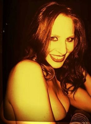 audi_b's profile picture. Licensed Aesthetician