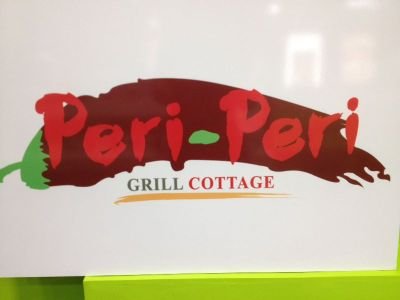 Delicious food - low prices - 2 floors in centre of town. Open 11am til late - 7 days a week.Parties catered for.Eat in or call & collect Tel:01582 408222