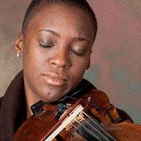 lucindaali's profile picture. 