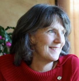 Novelist, memoirist, and co-author of short books in easy English for adults. When I'm not writing or teaching, I'm reading or cycling.https://t.co/BXfUPh8ZpZ