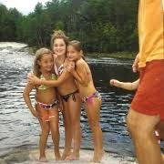 phot0b0mbs's profile picture. like for Your photo bombs! We claim no rights to pictures, we are only sharing them.