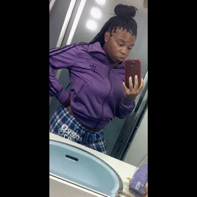 pretty_eb_ Profile Picture
