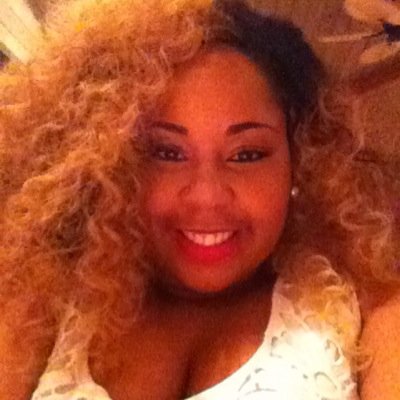 AsiahlanB's profile picture. You cant let your past hold your future hostage. ❤️