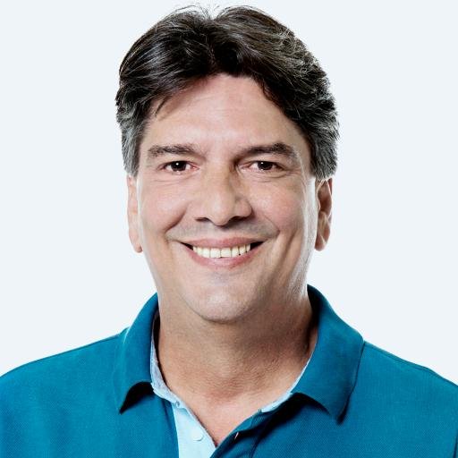 Militante social, ex-vereador, ex-Secretário do Turismo no ES e atual Técnico de Planejamento do Instituto Jones dos Santos Neves.
