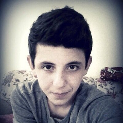 Öğrenci . Futbol Fanatiği ... ;)