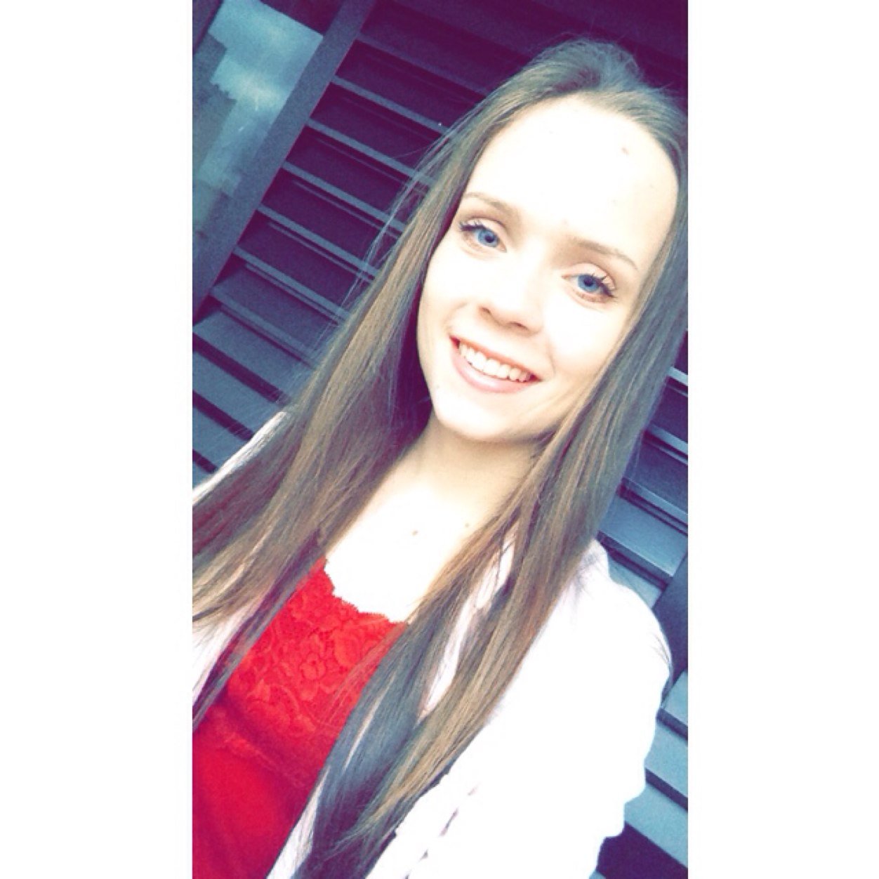 Don't judge.Everyone had been thru someting that changed them 

kik:LarissaNatalia Instagram e snap:larissa_sousa17