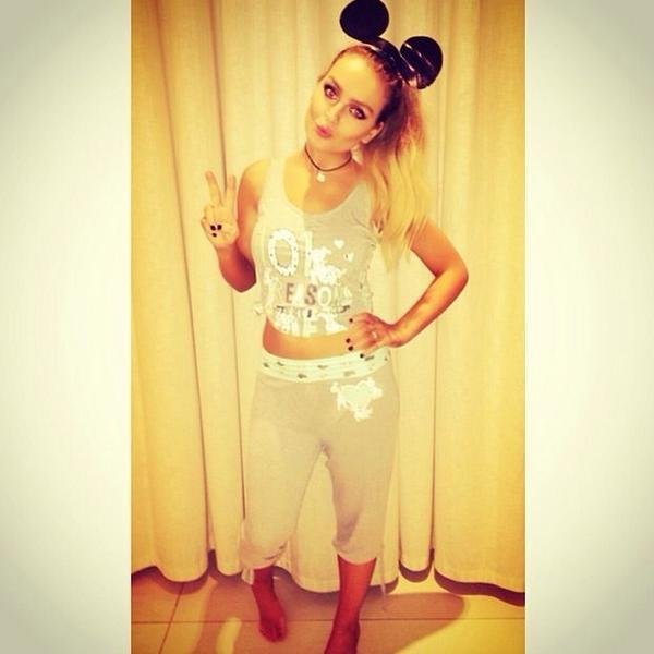 PezLittleMiix's profile picture. rp