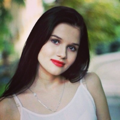 I study English and love it, I like new friendship, FOLLOW ME AND I will do the same thing!