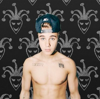 what's a king bed without a queen
There ain't no I in team
you make me complete
You're all that matters to me♛