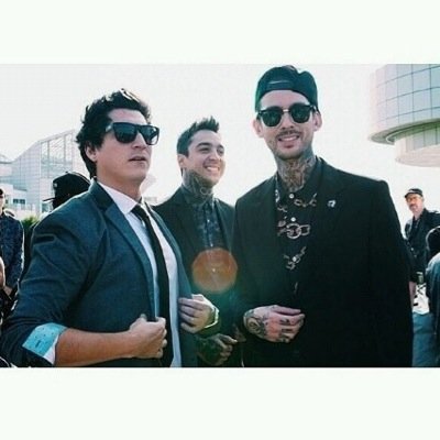 obeythebiersack's profile picture. This is @obeythewilliams rant account CHECK LINK IF YOU CANT HANDLE WHAT IS SAID IN THAT TWEET CLICK UNFOLLOW