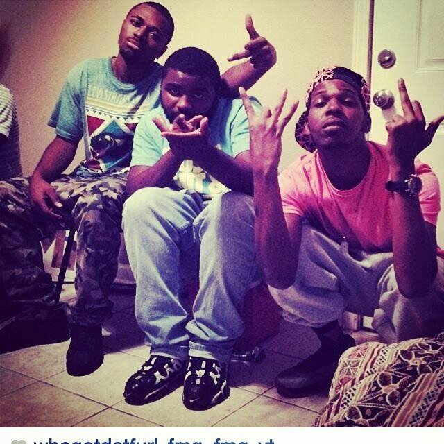 Aint nothing better than have ah chick thats down for yu 'that ah ride for yu'that ah lay down law & take lives for yu @EMMAtateMeBitch I Love Yu Bae!!
