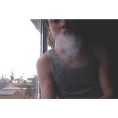 fckinweird's profile picture. touch my butt and buy me pizza