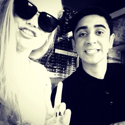 SIbtesam's profile picture. lover of films, music, tv, marvel. :D