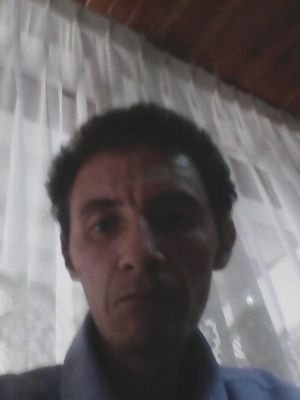 alegre carinoso entre otros muy detallistay amable