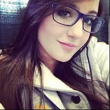 Garotas podem ser frajeis, mas não bobas.
Hoje ela chora, amanhã ela se vinga. - Demi Lovato ¤¤¤
Para mim o melhor filme de todos e A culpa é das estrela!! ♥