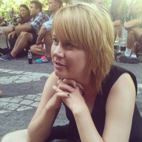 MieQvist's profile picture. Digital Design and Communication, Information and Library Science, (and Freight Forwarding on the side :D)