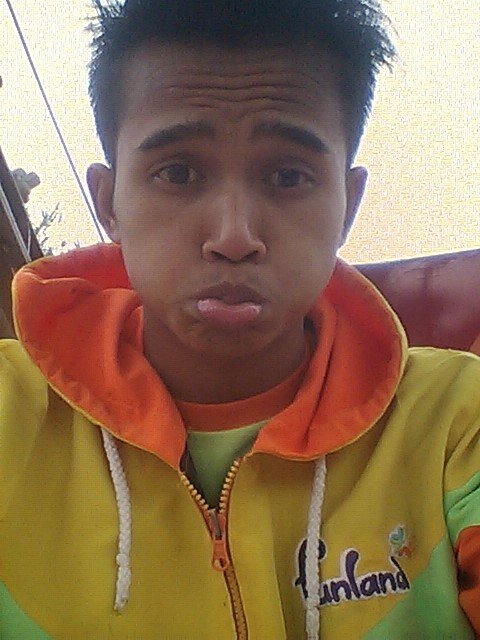 bisa di bilang aku baik lahh............ ckckck