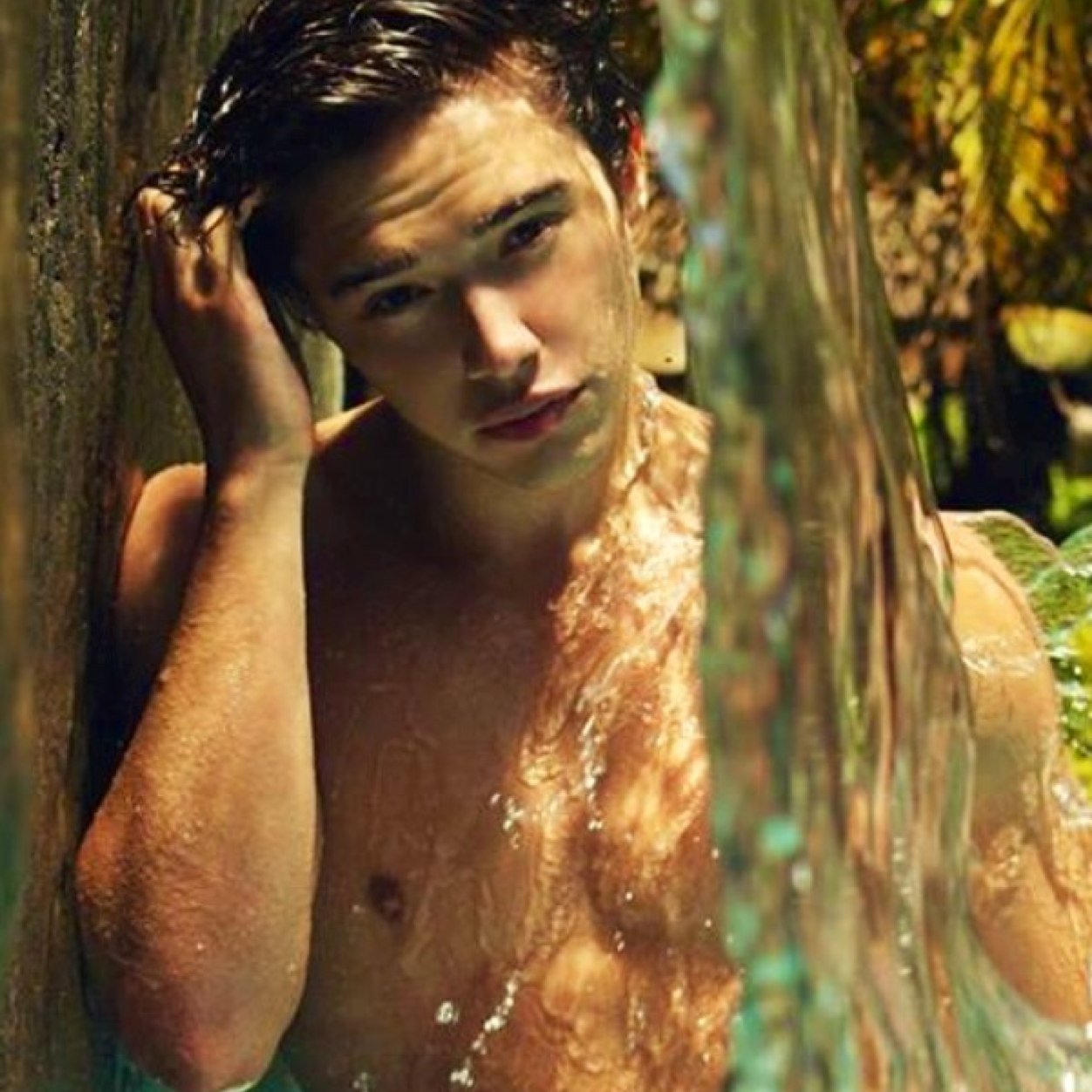 juliteamamos44's profile picture. Julian te amamos mucho-Sos el que nos ilumina los dias oscuros-Siempre nos sacas una sonrisa-Seguinos Juliiii-Serranistas por siempre
Seguime y te sigo