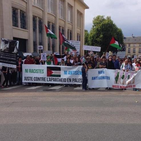 Page Facebook : Pour soutenir la Palestine créée en 2009. Ce compte twitter est uniquement dédié à la cause Palestienne, au soutien à la Palestine