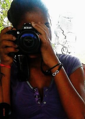 que ca de caractère? c trop court!!!bref c shanna quoi følløw me et j'te følløw bäck direct #team gwada #team music #team delireu'zz #♥sur mon amour !