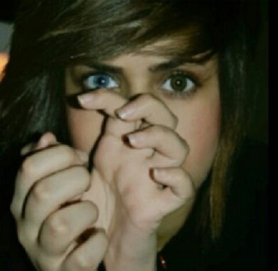 ‏‏‏‏‏‏‏وثقت فيك يعني غمضت عيني وخليتك نظرهآ♡