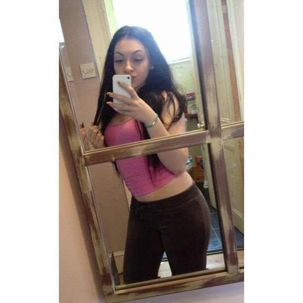 LaydeeHoodzEnt's profile picture. forever is a lie