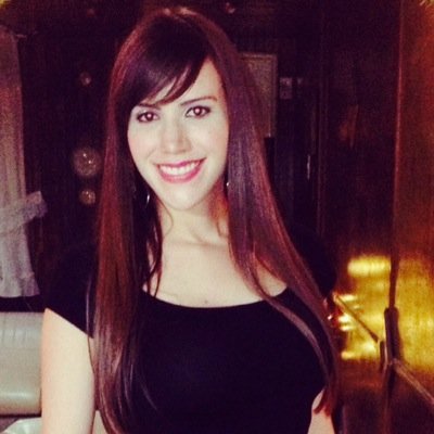 vanessadavis1's profile picture. Lcda. en Comunicación Social. T.S.U en Publicidad. Locutora UCV. Programa de Radio: @DetrasDeLaMusik por @941lafm y Conductora de @PiensaVerde_TV por @PromarTV