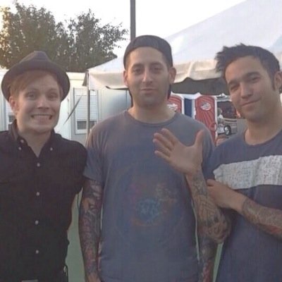 positivemok's profile picture. IF YOURE GOING THROUGH A ROUGH TIME DONT WORRY ABOUT IT. EAT A PIZZA & LOOK @ ALL OF BDENS TERRIBLE HAIRCUTS AND REMIND YOURSELF THAT YOU ARE WORTH LIVING.