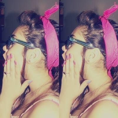 Not all flying Heroes, The Mine goes in a Ferrari and other luxury cars, and also uses Earrings Black ♥ is fιиє Create ι ℓσνє уσυ @justinbieber