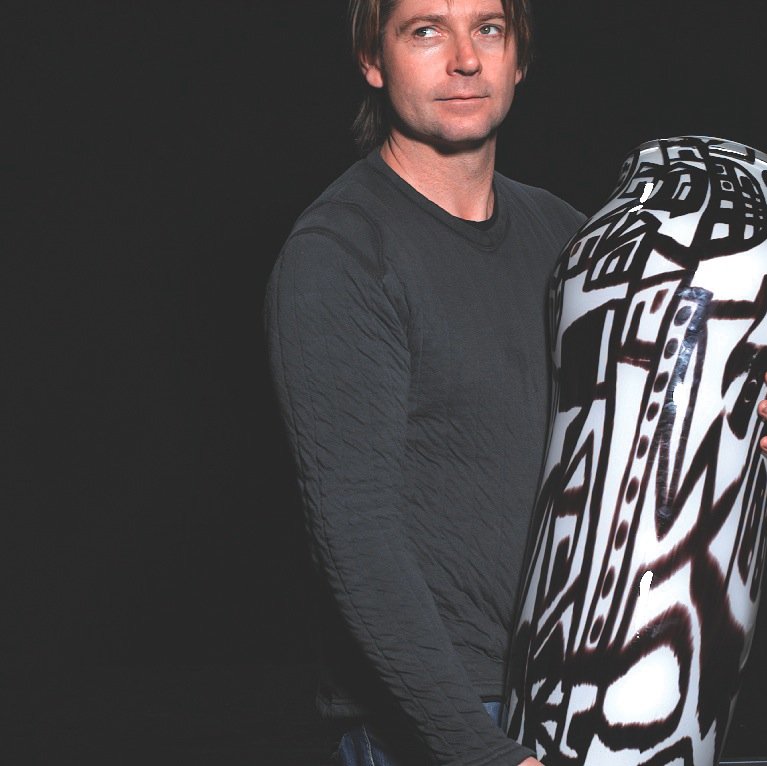 2012 Winston churchill fellow. Artist/designer/Master Glassmaker