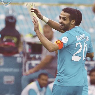 حجازي الهوى ` وعشقي في الرياض (الهلال) امنيتي ان اموت قبل ابي“ العزف المنفرد ياخذني إلى عالم اخر “`#هلاليون_واشربوا_من_البحر