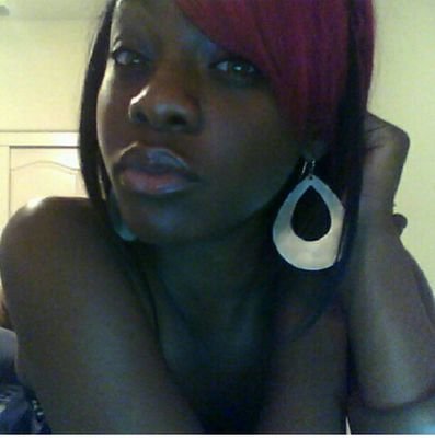 #TeamMommy. Leondre. 21. #TeamGemini. #TeamHazelEyes. http://t.co/QVs80wDKoC Follow Me. I Follow Back.